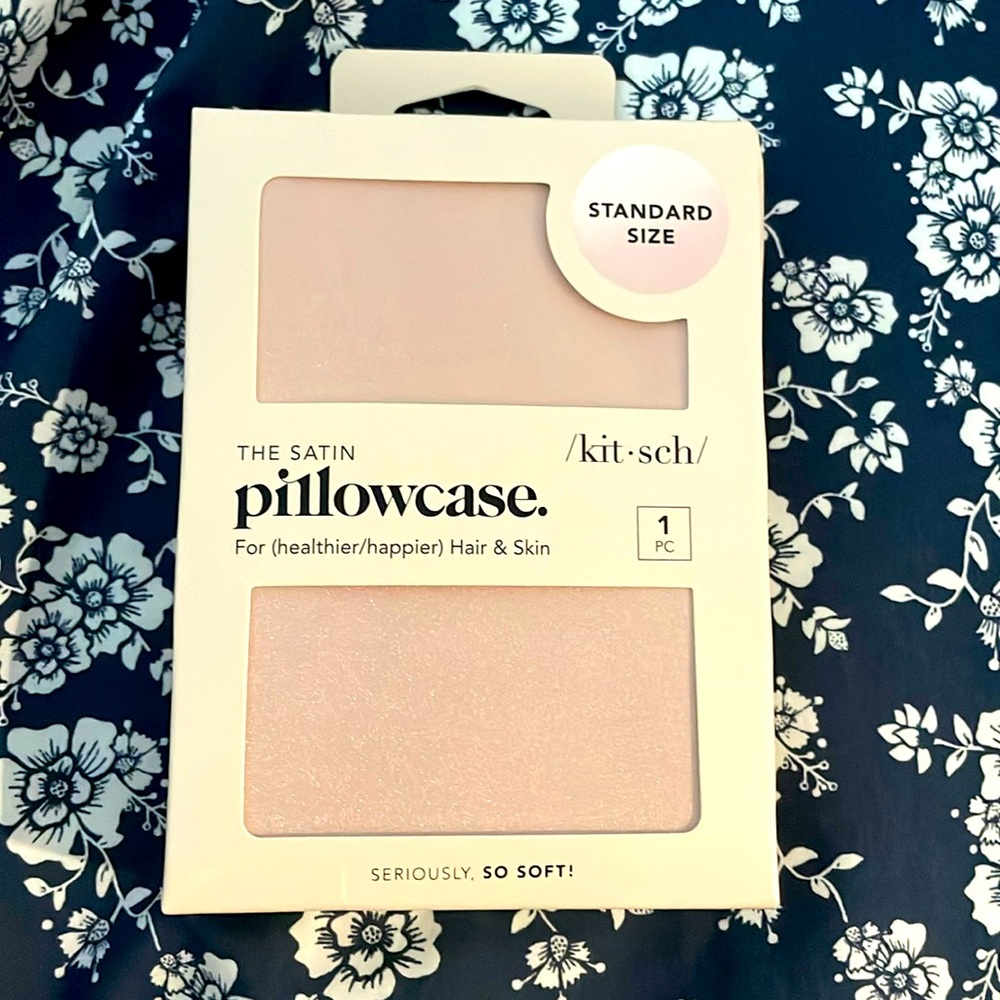 Kitsch Satin Pillowcase Blush Standard 26" x 19" w/Invisible Zip Closure BNIB